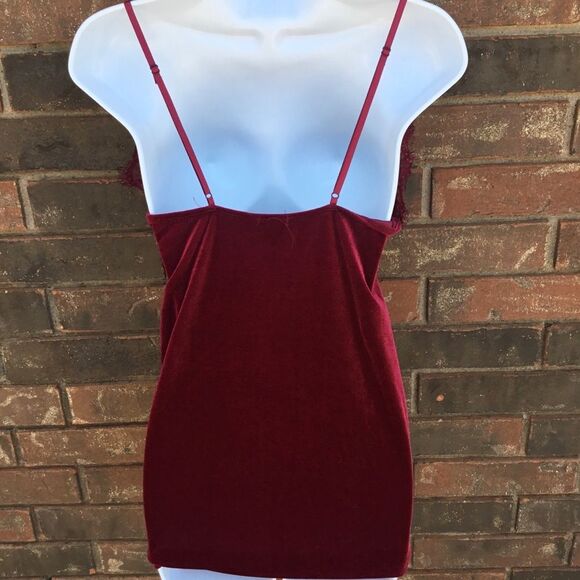 Red camisole velvet y2k raw lace hem fairycore witchy witchcore darkfairy - Picture 2 of 7